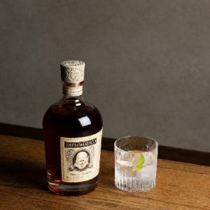 DIPLOMATICO