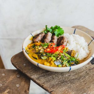 MEATBALLS CURRY DONBURI