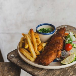 FISH & CHIPS