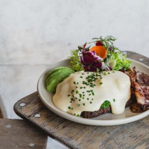 BENEDICT BACON AVOCADO